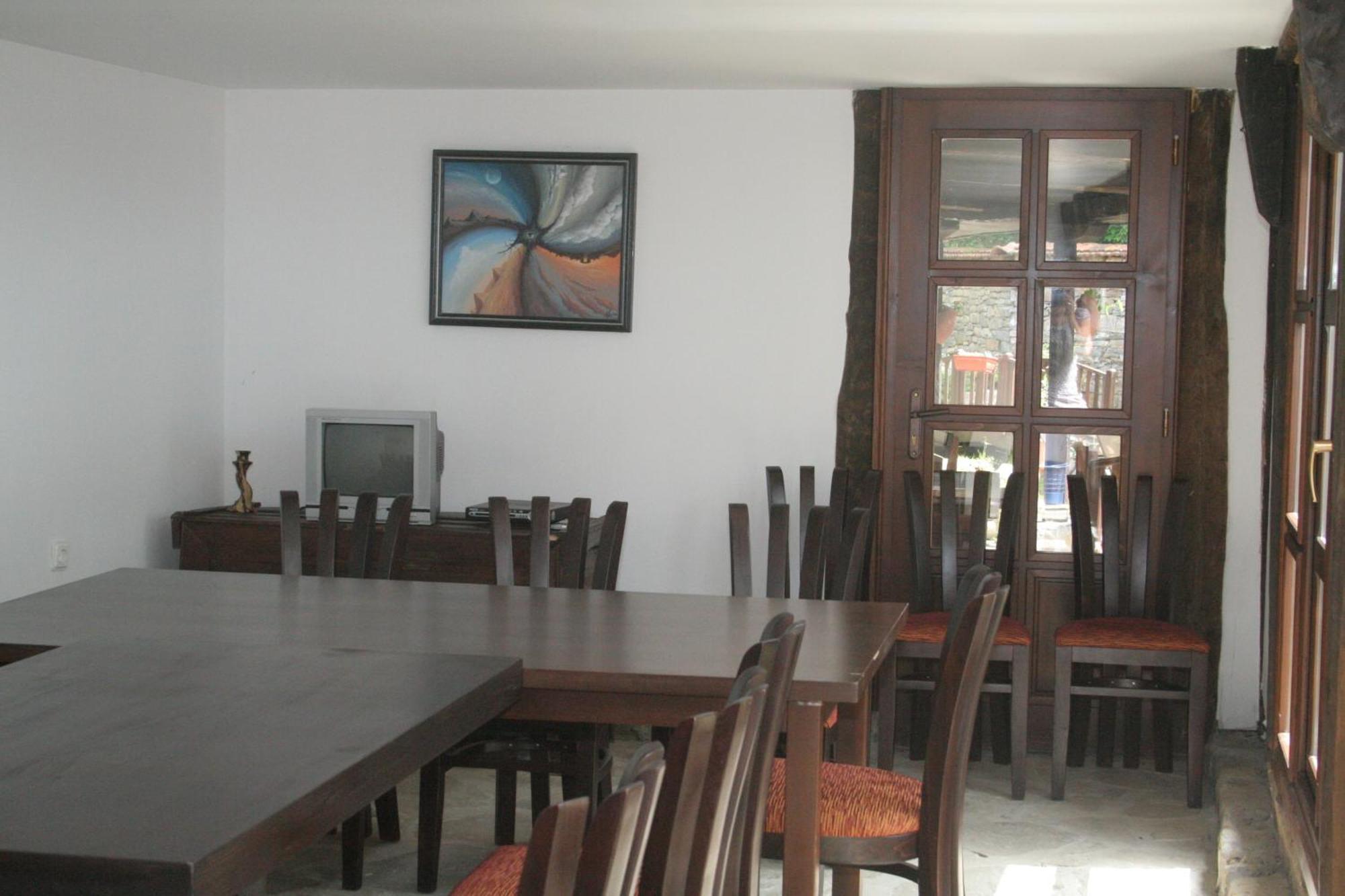 Family Hotel Bile Beli Osŭm Exterior photo