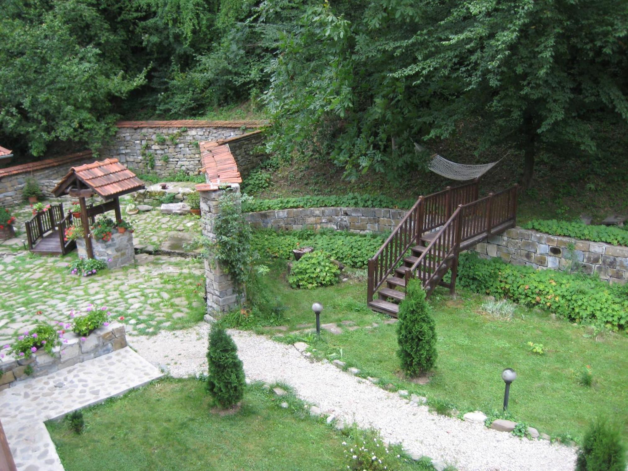 Family Hotel Bile Beli Osŭm Exterior photo